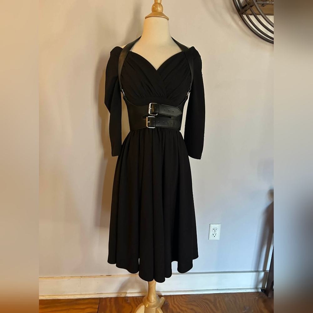 Vixen Micheline Pitt Black Long Sleeve Dress with Belt - Picture 2 of 9